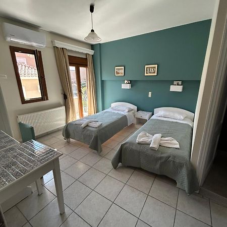 Roxani Studios-Apartments Petra  Buitenkant foto