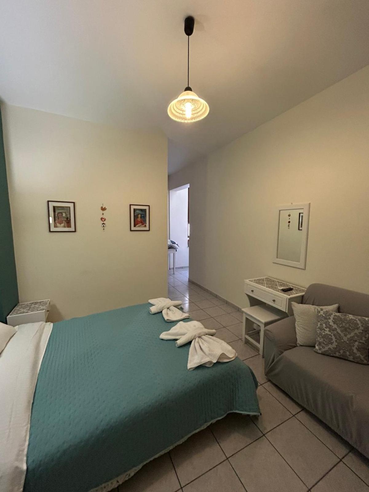 Roxani Studios-Apartments Petra  Buitenkant foto